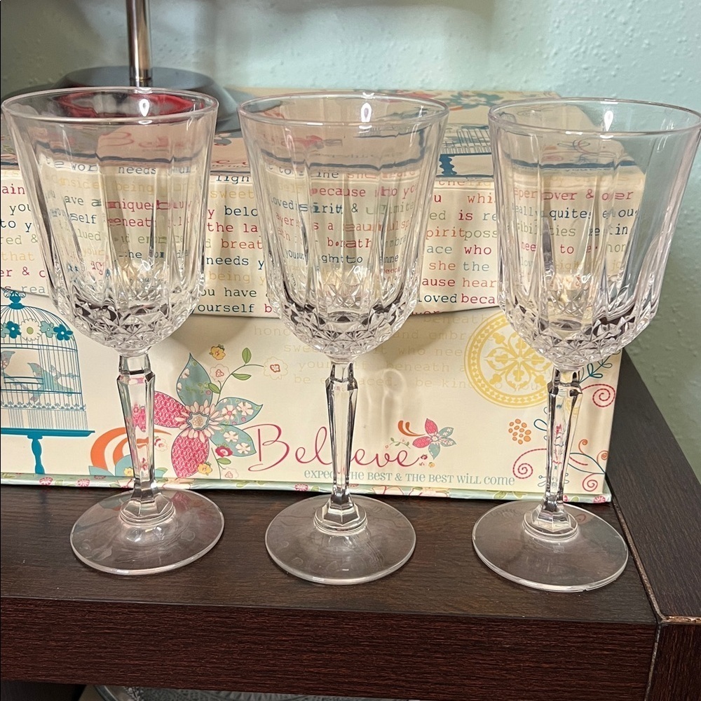 Anchor Hoking 2 Wine Glasses Set